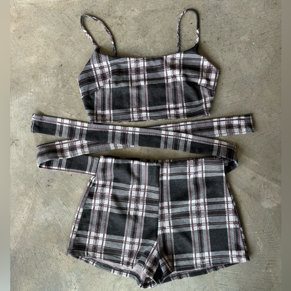 Reckless Rep Plaid Set — 2 Piece Crop Top & Shorts - Picture 5 of 5